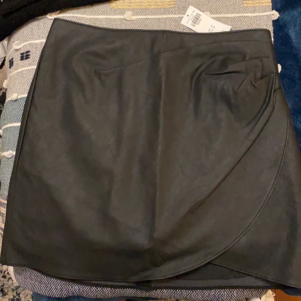 A&F leather skirt